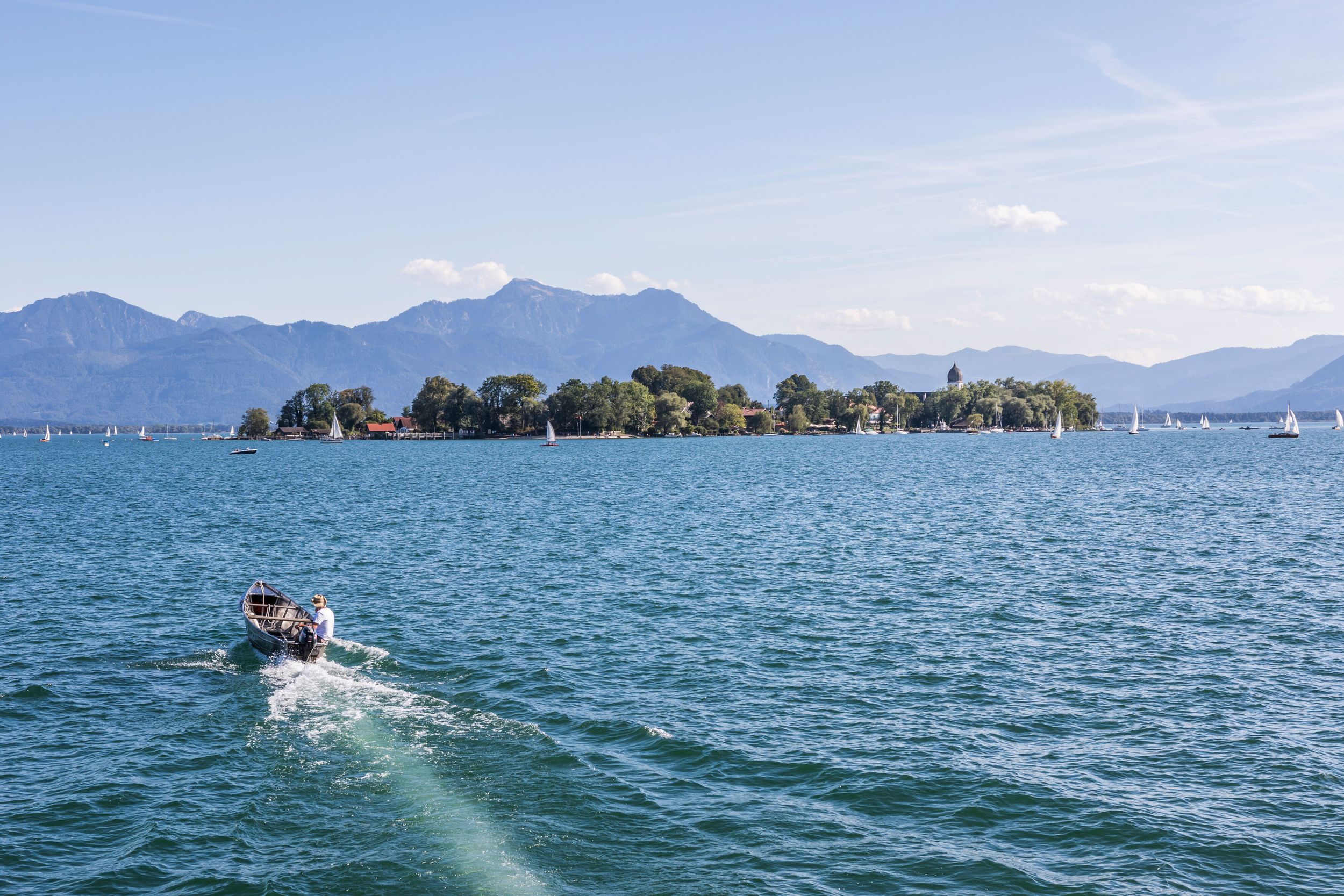 Fischer vor der Fraueninsel