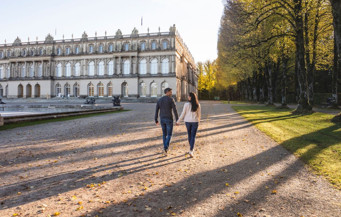 Besuch des Schloss Herrenchiemsee im Herbst